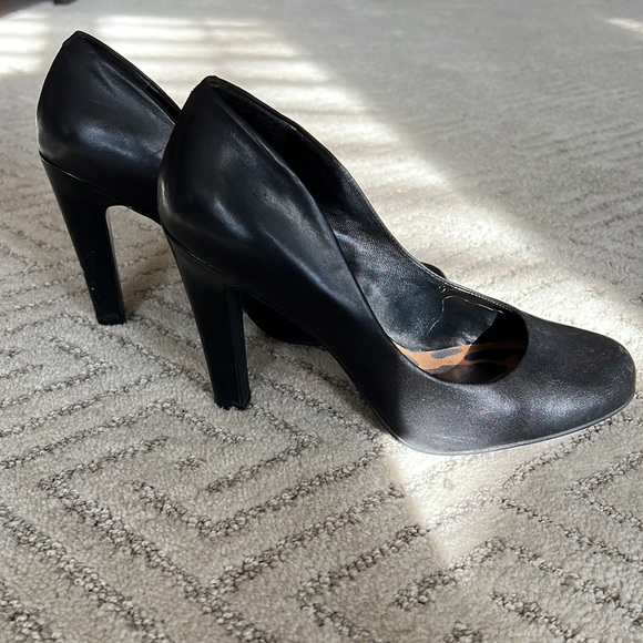 Jessica Simpson leather pumps - size 8.5 - Picture 6 of 7